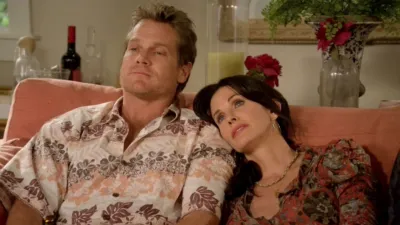 thumbnail - S1:E9 Here Comes My Girl