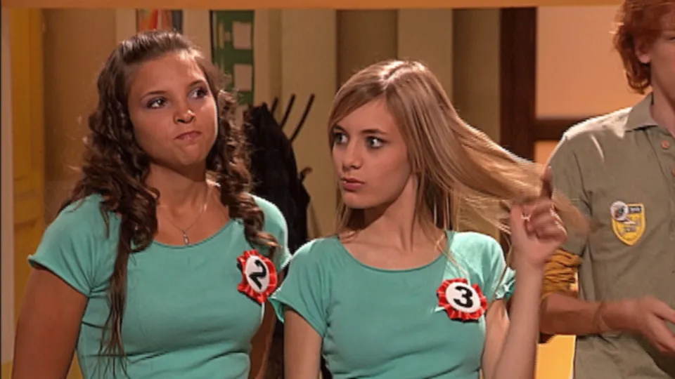 thumbnail - S4:A13 Miss Recess / The Square Man