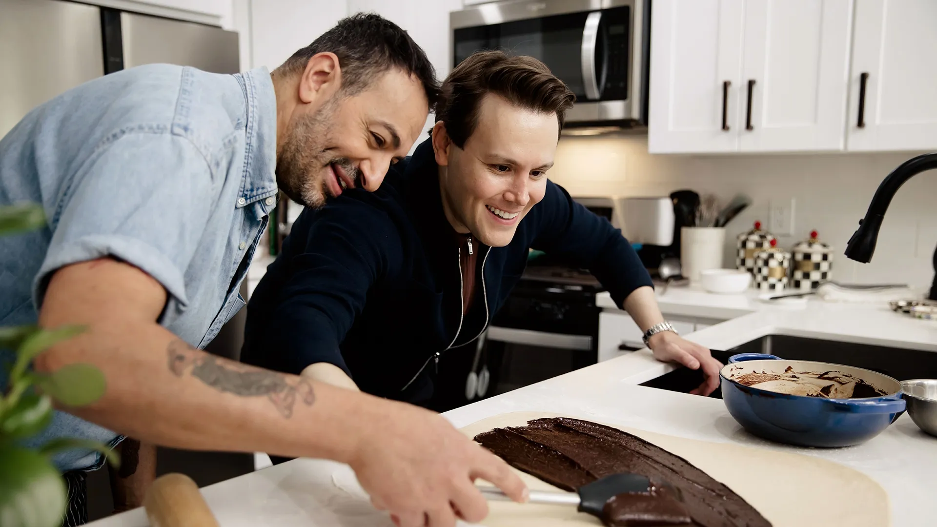 thumbnail - S1:E5 Burgers and Babka: Viral Sensations