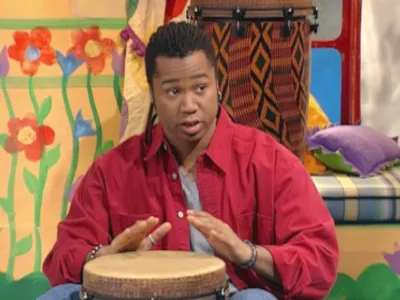 thumbnail - S3:E9 Listen Up!