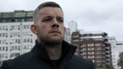 thumbnail - S3:E11 The Art of War