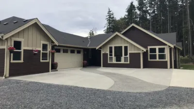 thumbnail - S21:E12 Outdoor Adventures for the Family on Camano Island