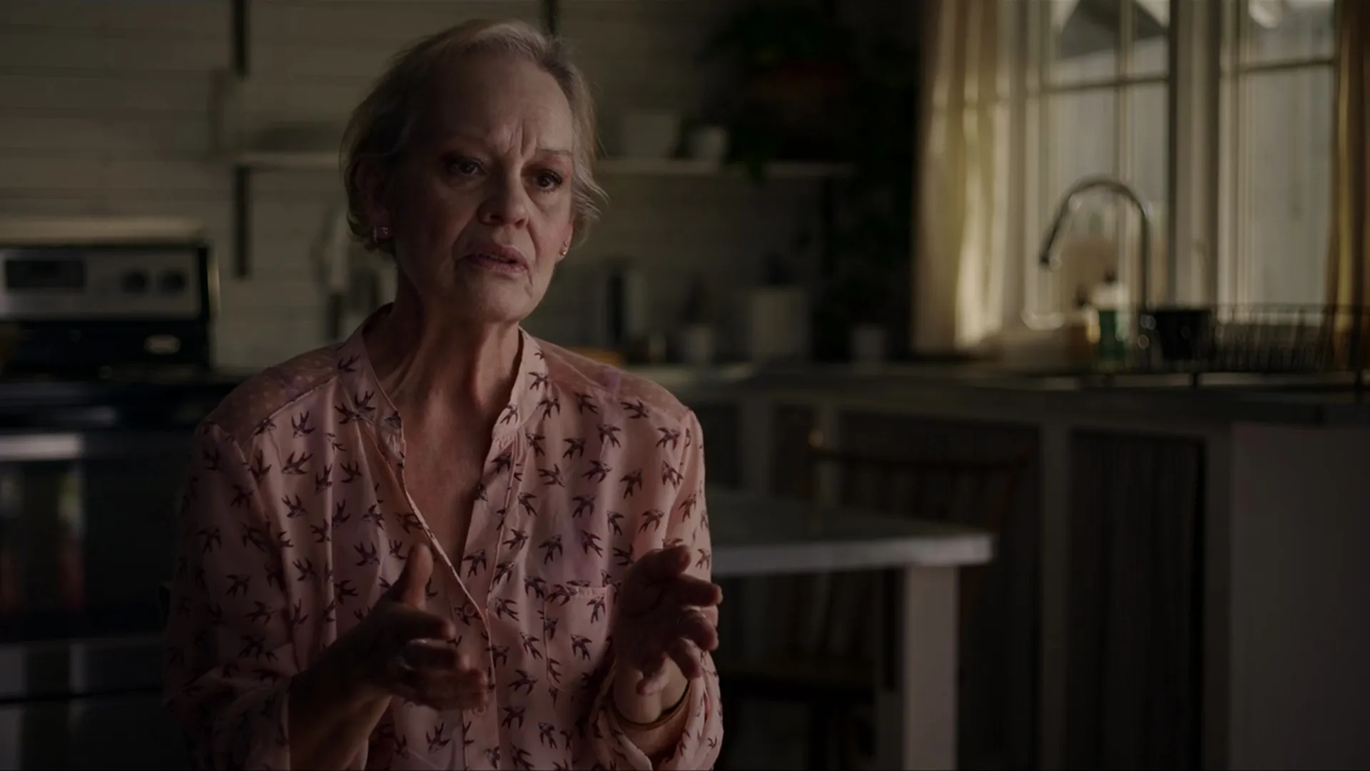 thumbnail - S1:E1 Web of Lizard People