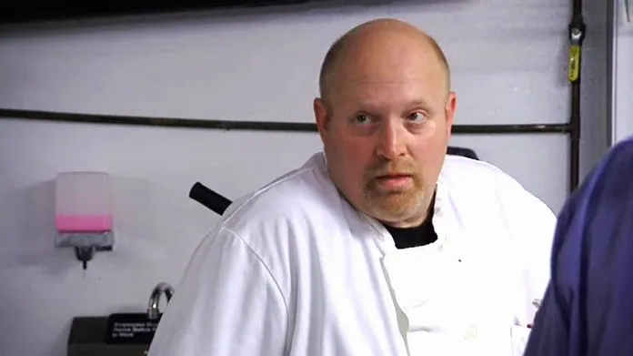 thumbnail - S3:E3 PJ's Steakhouse