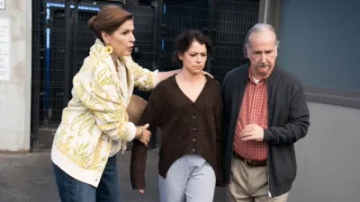 thumbnail - S1:E9 Whose Show is This?