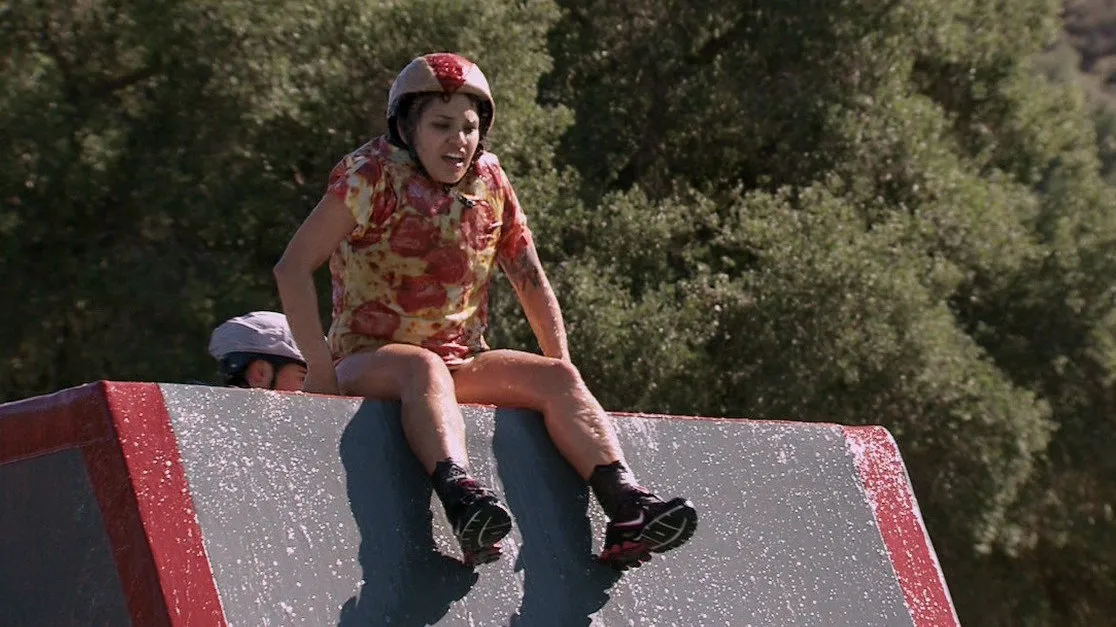 thumbnail - S7:E4 All-American Wipeout
