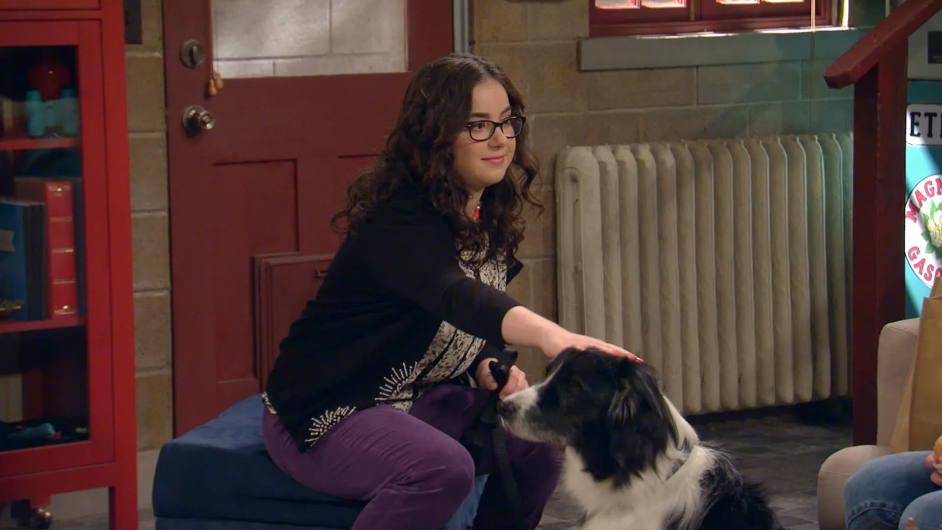 thumbnail - S2:E5 Dog Date Afternoon