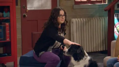 thumbnail - S2:E5 Dog Date Afternoon