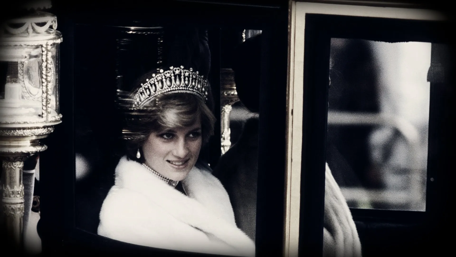 thumbnail - S8:E5 The Tragic Death of Princess Diana