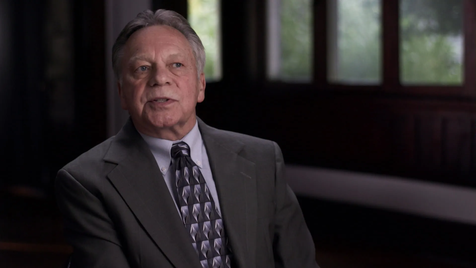 thumbnail - S1:E3 Horror in the Dark