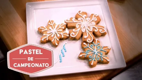 thumbnail - Holiday Baking Championship