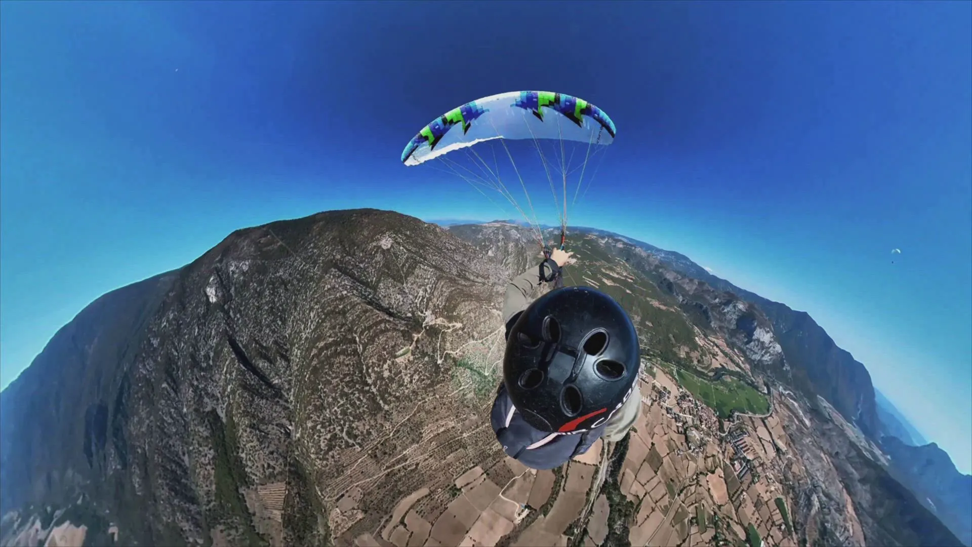 thumbnail - S1:E2 Leopard on the Loose, Plummeting to Earth, Elephant Attack and Balloon Chaos