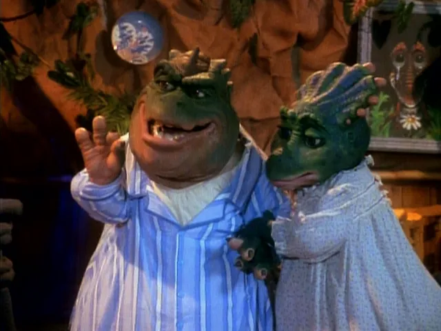 thumbnail - S2:E2 Unmarried... With Children
