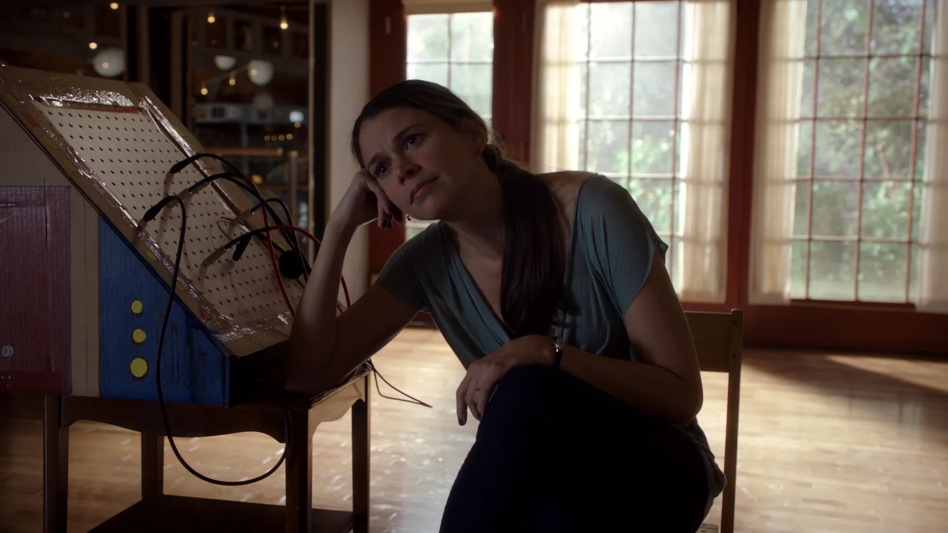 thumbnail - S1:E16 There's Nothing Worse Than a Pantsuit