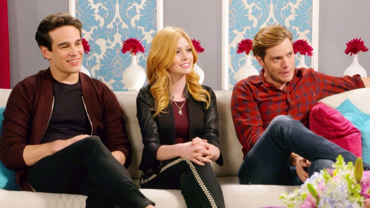 thumbnail - S1: Superfan Suite: Shadowhunters 