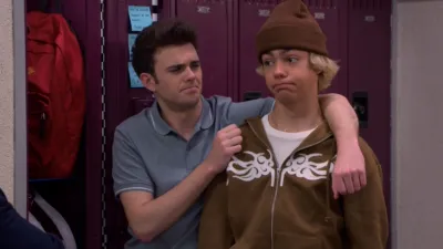 thumbnail - S2:E10 Family Secrets