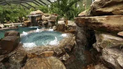 thumbnail - S2:E6 Zen and the Art of Pools