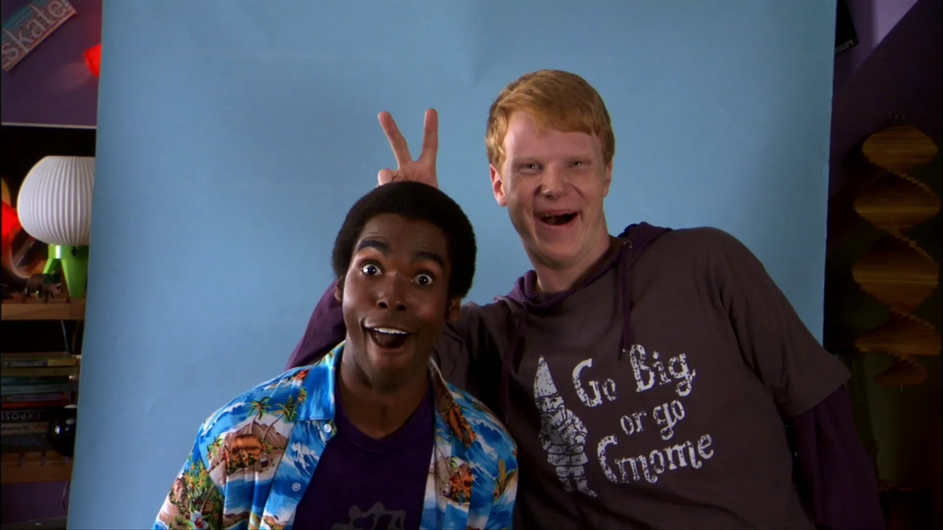 thumbnail - S3:E6 Sibling Rivalries