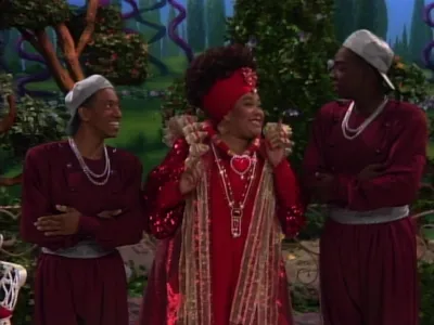 thumbnail - S1:E8 Through the Looking Glasses