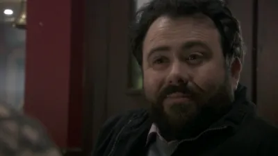 thumbnail - S11:E13 Kiss Kiss, Bang Bang