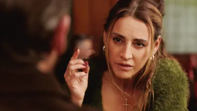 thumbnail - S1:E9 All Inclusive