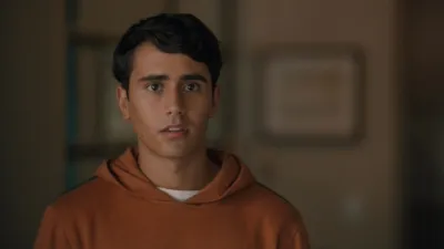 thumbnail - S3:E1 It's You