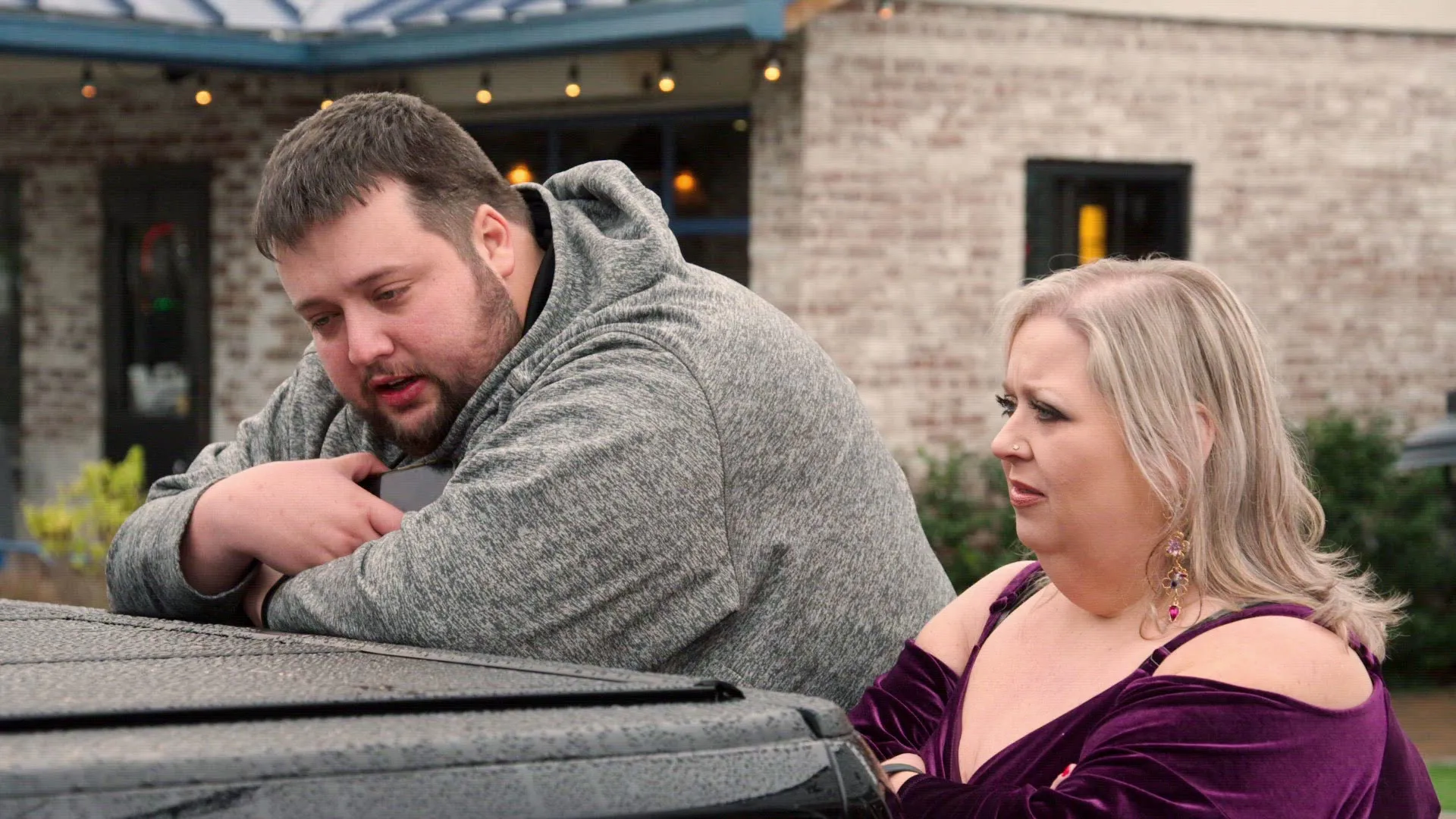 thumbnail - S3:E5 The Assassination of Betsy Mae