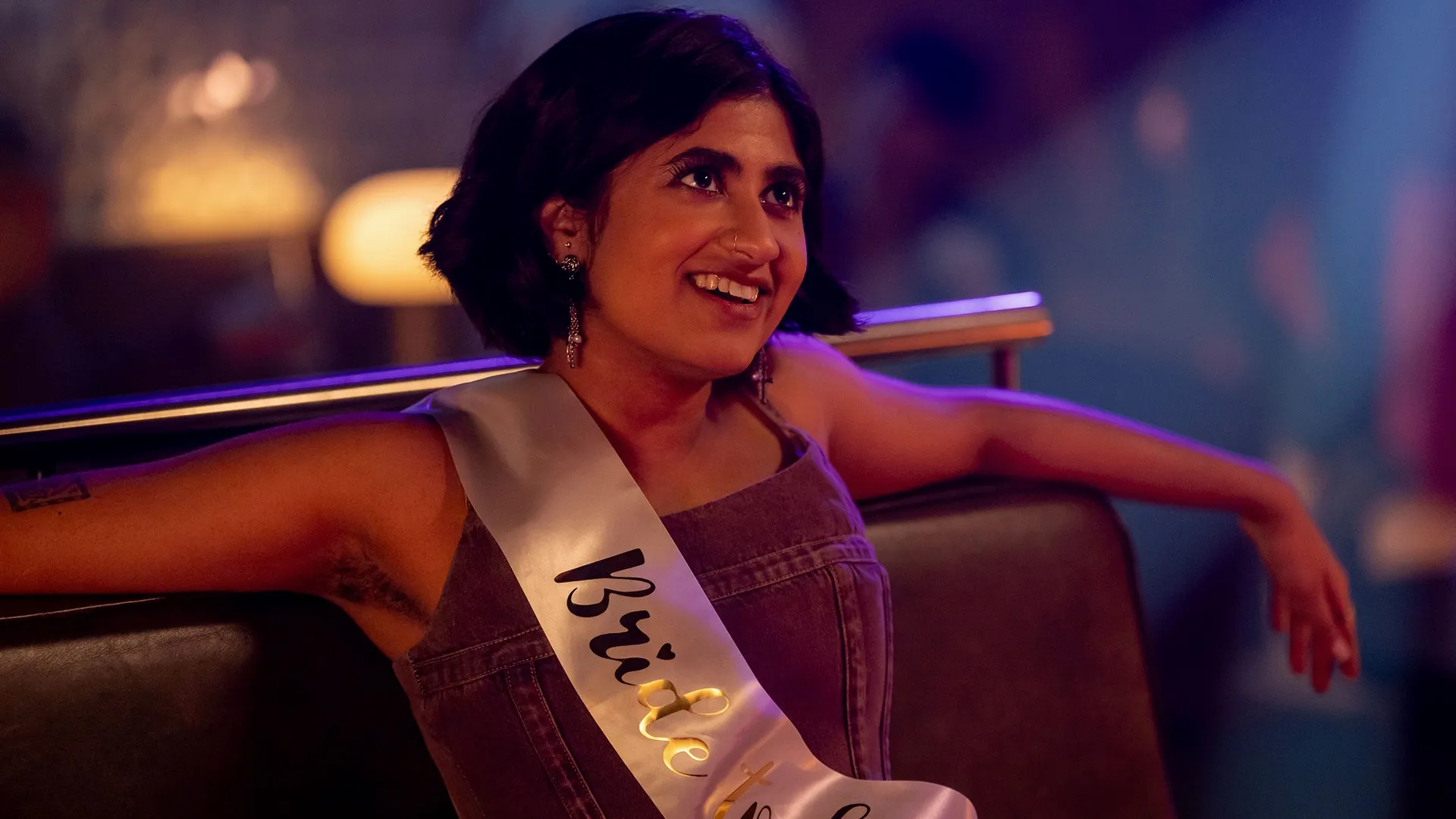 thumbnail - S1:E8 The Mail