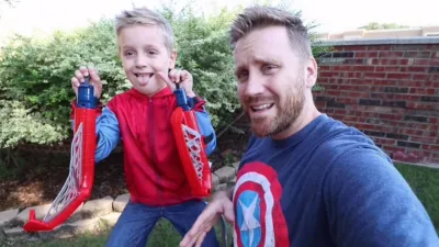 thumbnail - S1:E6 Spider-Flash to the Rescue!