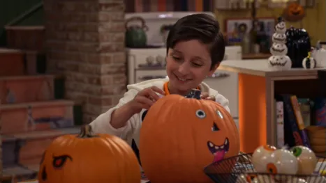 thumbnail - Wizards Beyond Waverly Place