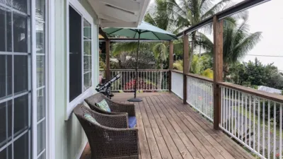 thumbnail - S14:E7 Raising Baby on the Big Island