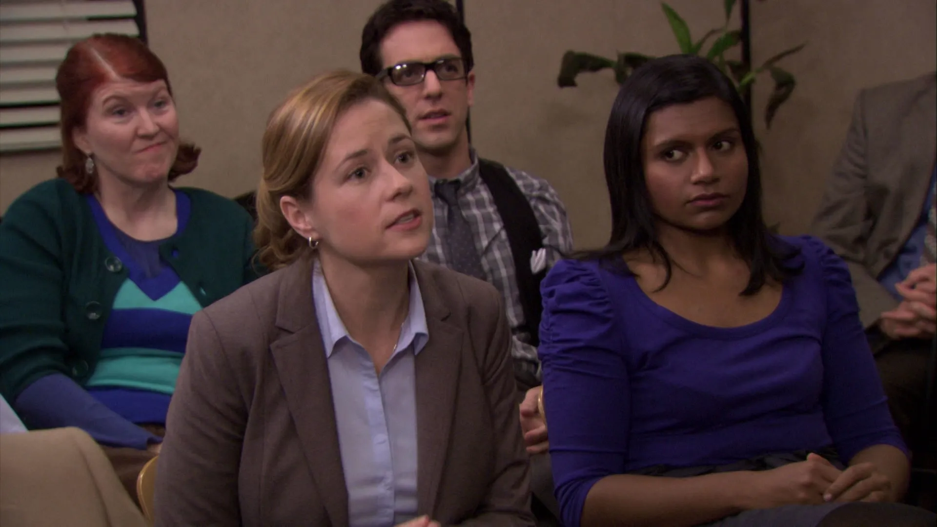 thumbnail - S6:E24 The Cover-Up
