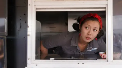 thumbnail - S18:E7 Truckin' Awesome: Showdown in Newport News