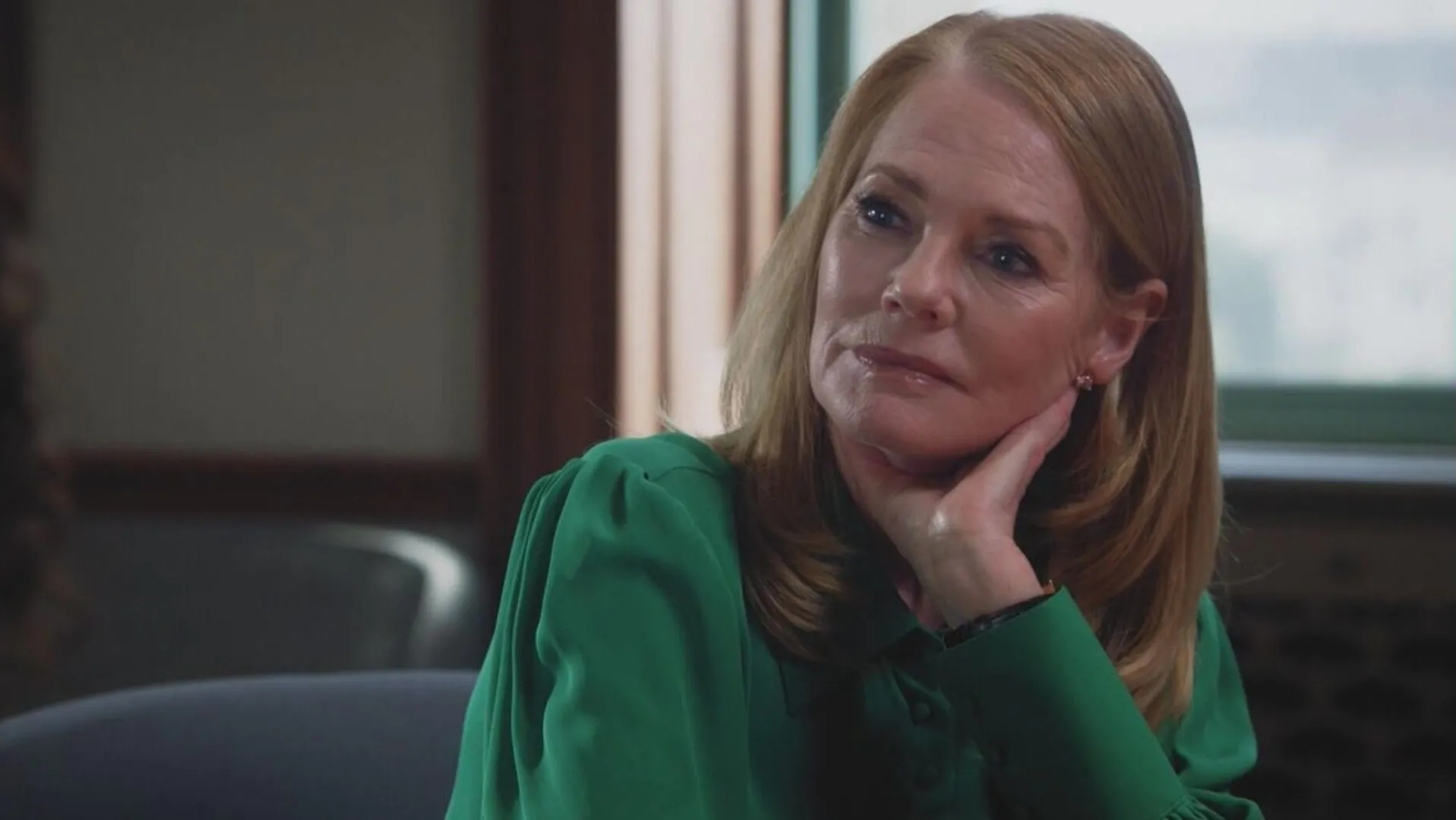 thumbnail - S3:E11 Unwanted Guest