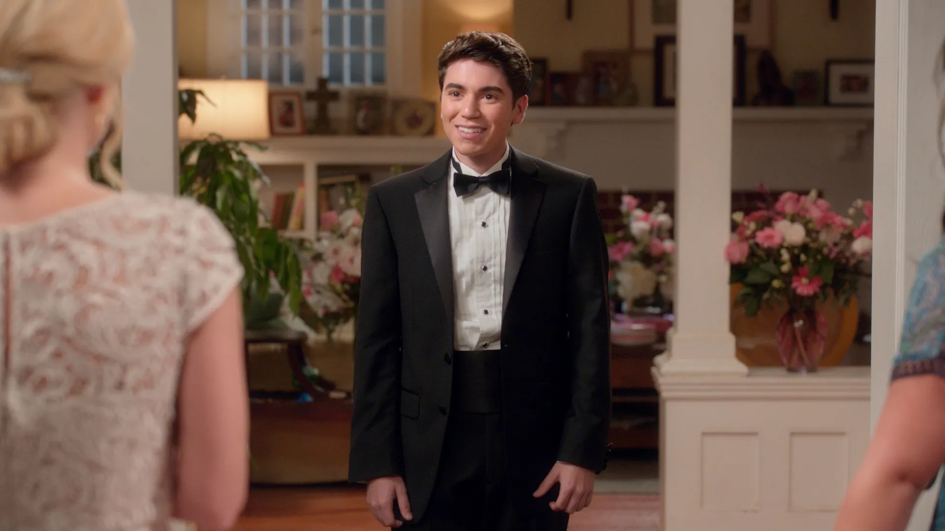 thumbnail - S1:E9 The Real Wedding