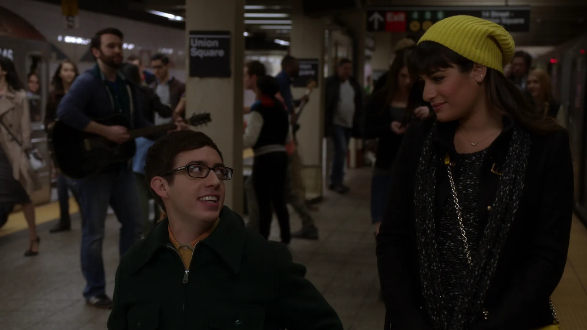 thumbnail - S5:E14 New New York