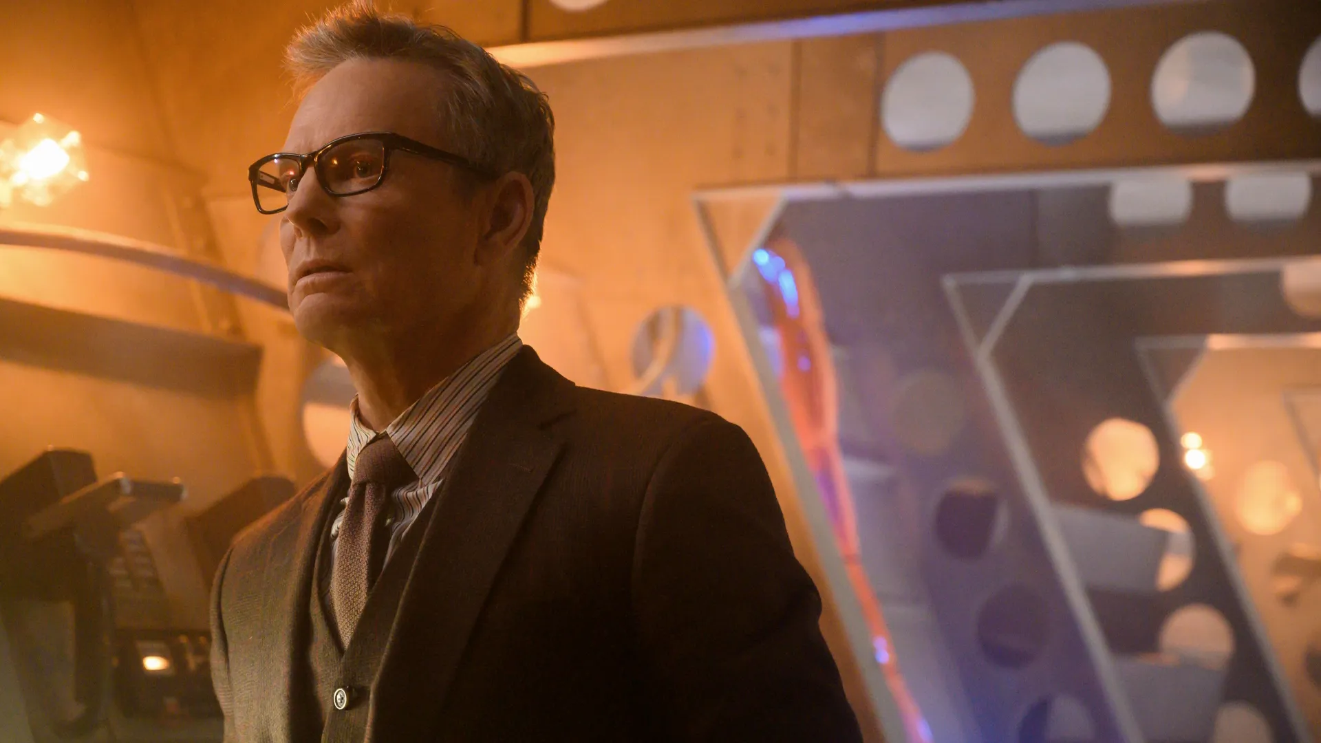 thumbnail - S3:E6 Chapter 25