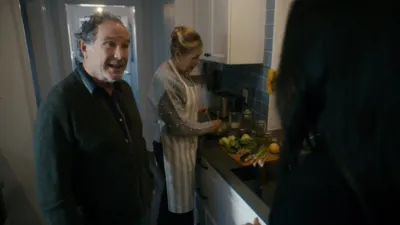 thumbnail - S3:E5 The Gardener