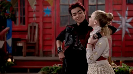 "Show The World" | ZOMBIES 4: El origen de los vampiros Videoclip