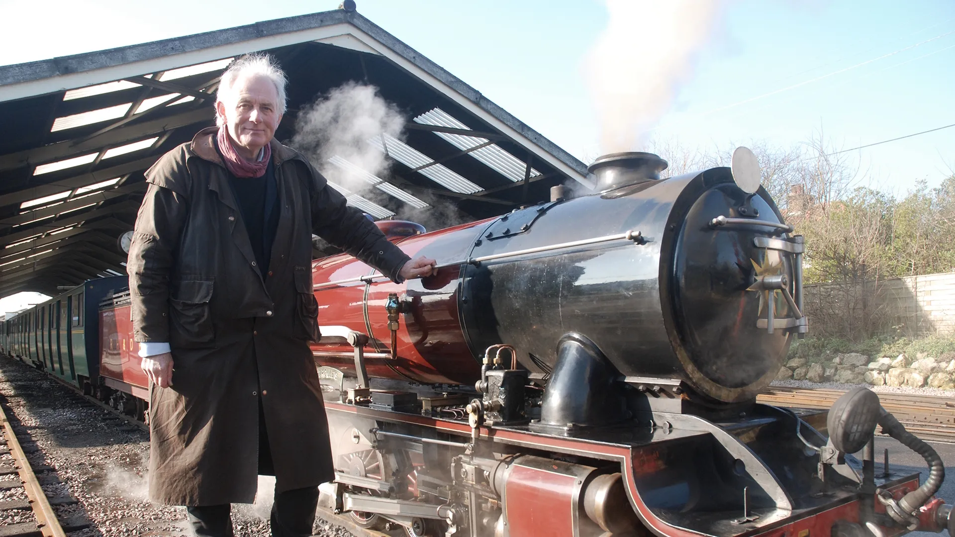 thumbnail - S1:E3 War Revolution