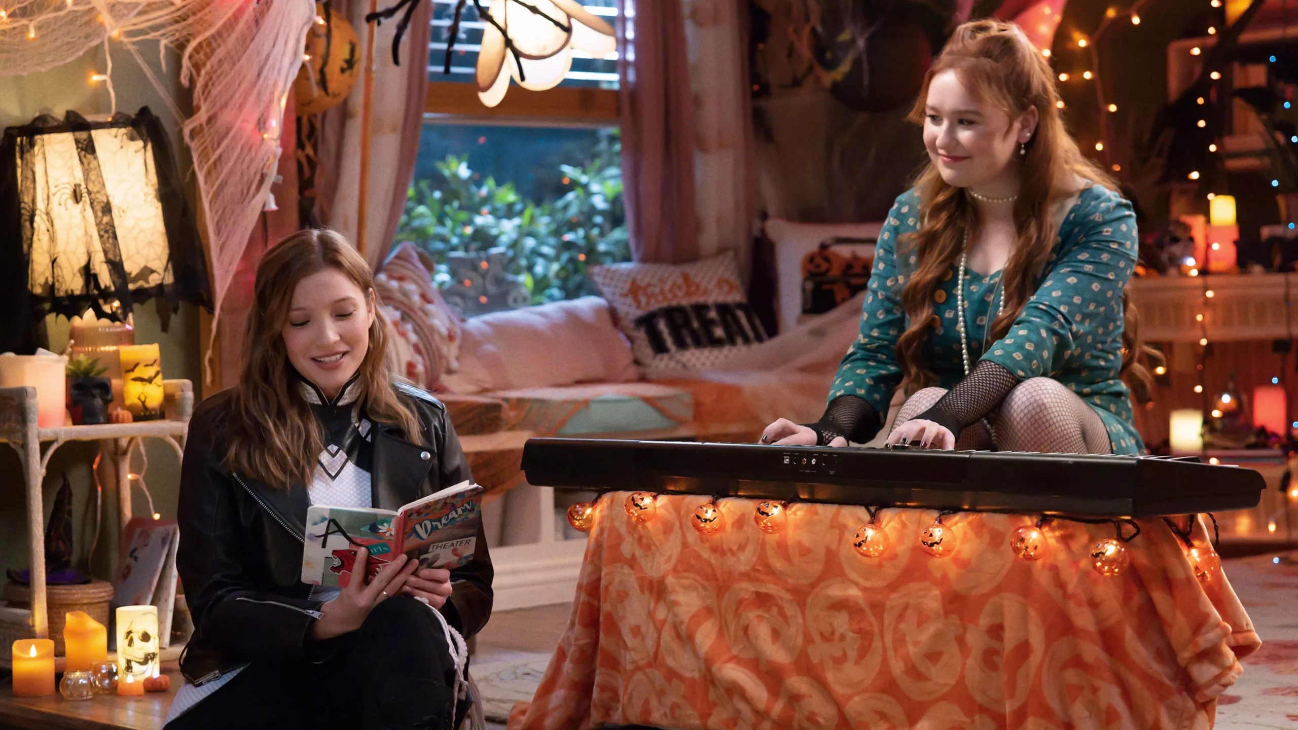 thumbnail - S4:E4 Trick or Treat