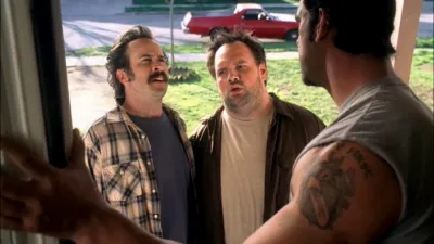 thumbnail - S4:E23 Bullies