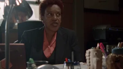 thumbnail - S7:E9 Moving Day