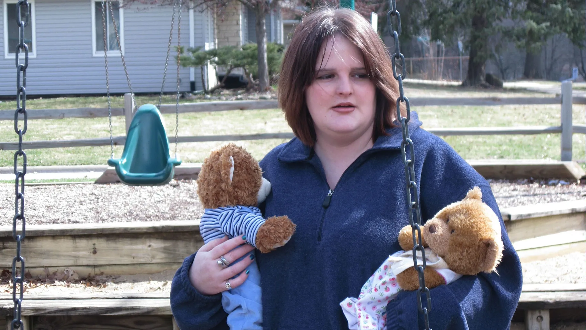 thumbnail - S2:E4 Gas Sniffer/Teddy Bear Obsession