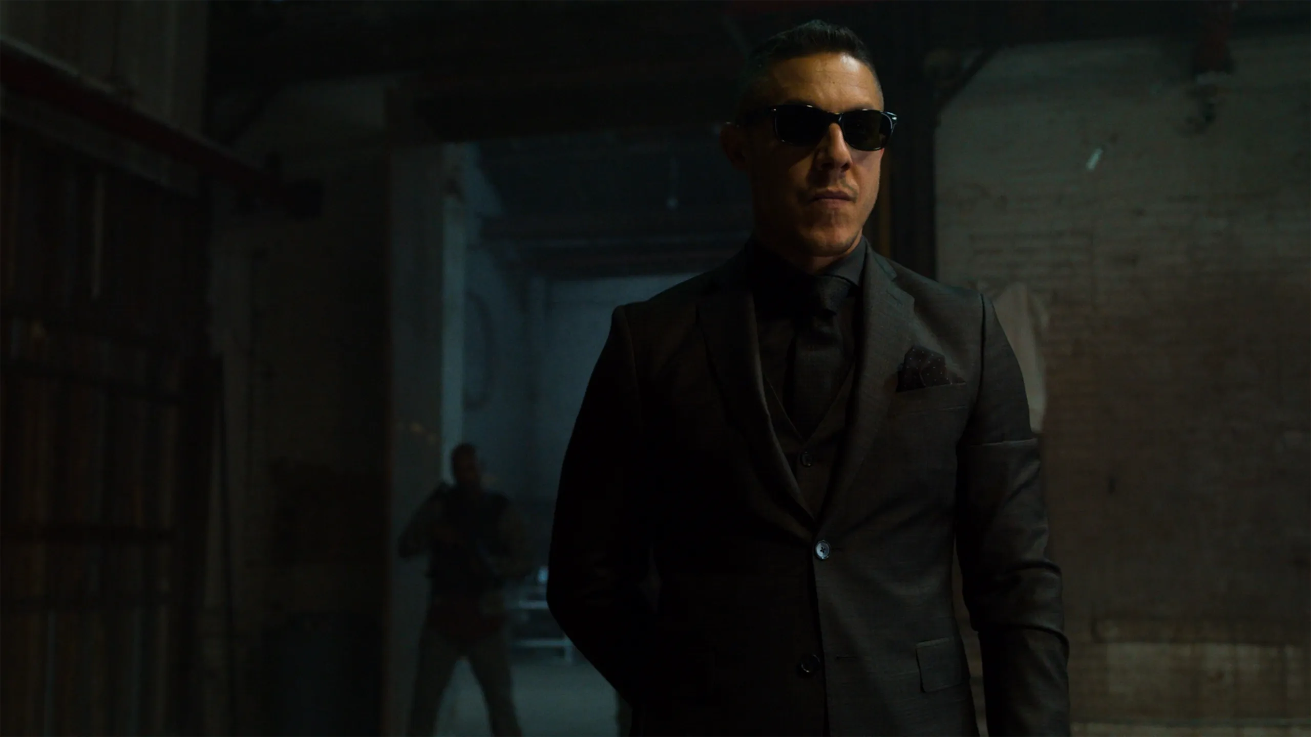 thumbnail - S2:E3 Wig Out