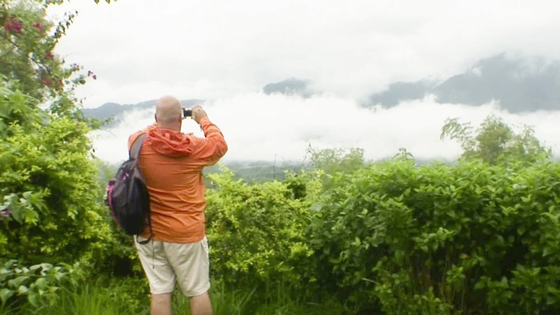 thumbnail - S1:E1 Philippines