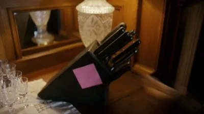 thumbnail - S3:E4 A Family Thing