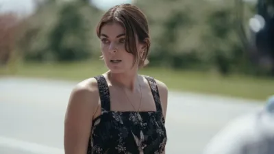 thumbnail - S4:E1 Emerge