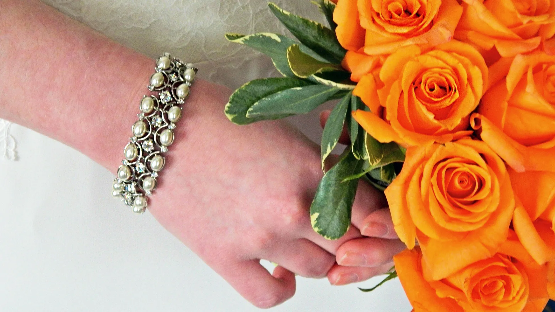 thumbnail - S9:E14 And Halted Vows