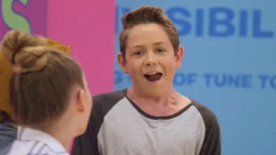 thumbnail - S1:E3 Would You Wrather Have an Embarrassing Video Shown or Have Your Texts Read Aloud?